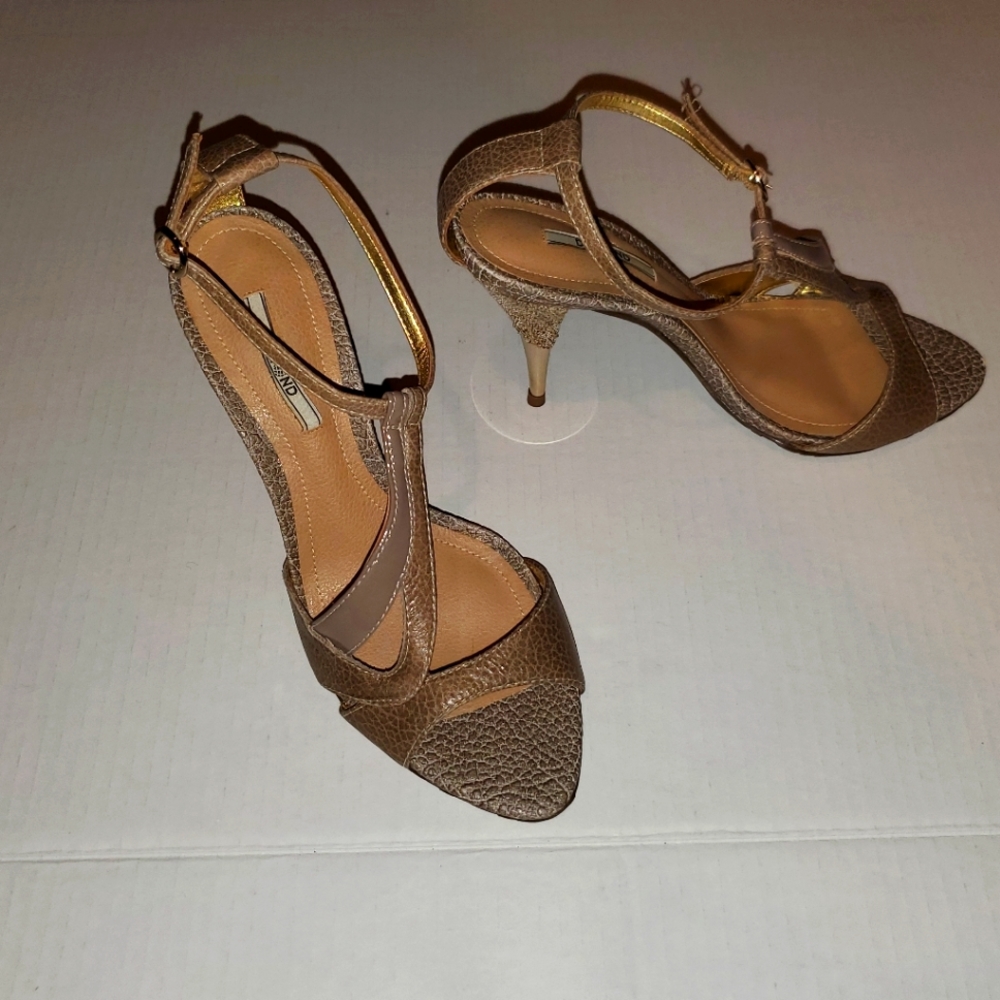 DUMOND LEATHER HEELS
